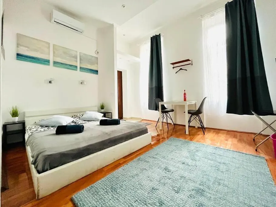 Appartamento Kazy Studio - In The Heart Of Budapest Ungheria