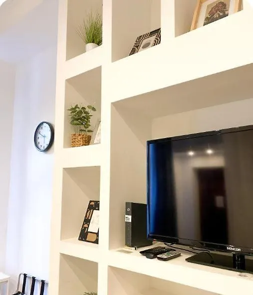 Kazy Studio - In The Heart Of Budapest